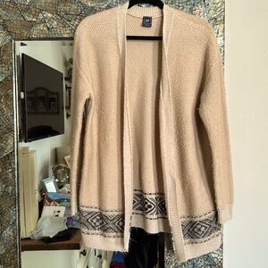 Gap size large cardigan